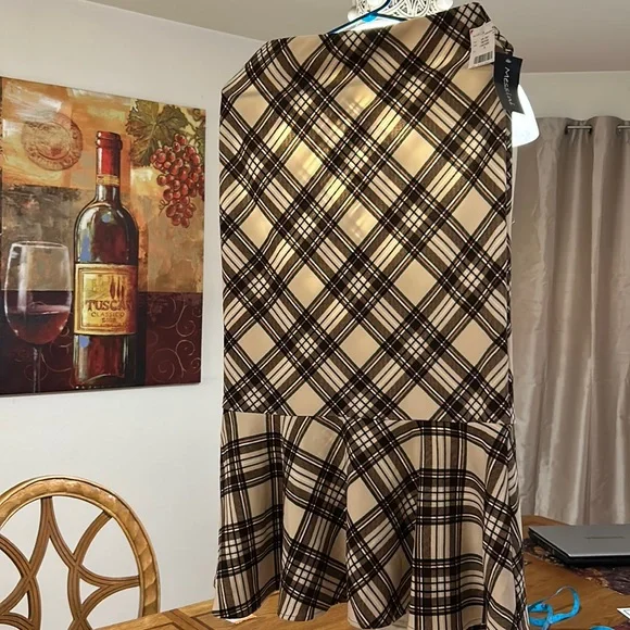 Tan Plaid skirt, Pencil Stretch Long and down knee, with flounce below - Picture 1 of 5